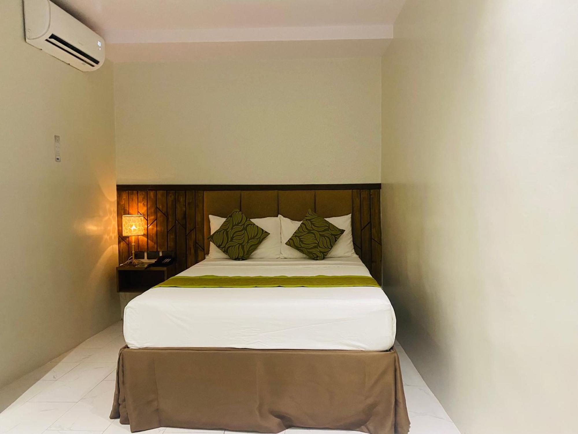 Maxi Hotel And Event Center Tagbilaran Eksteriør bilde