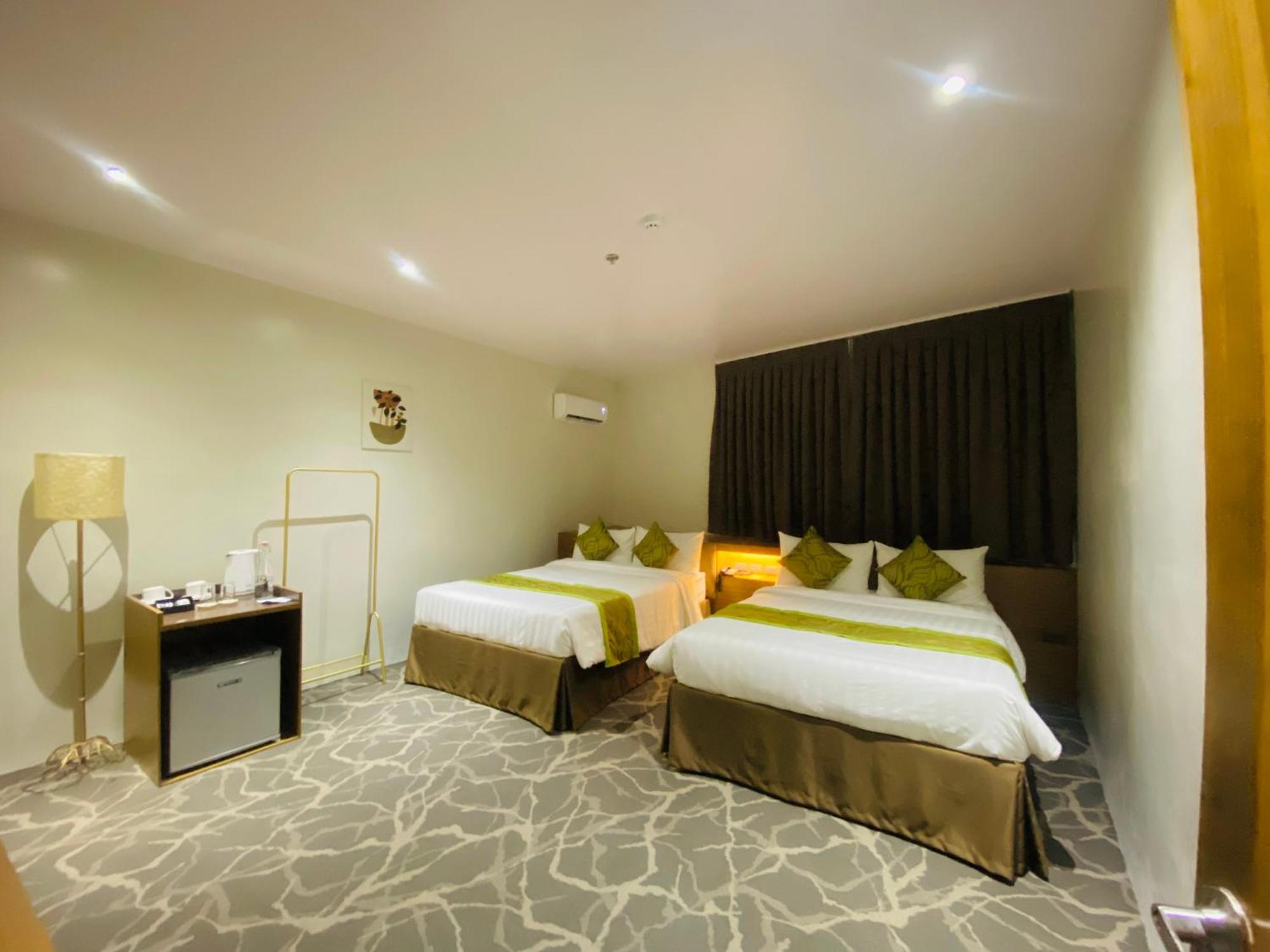 Maxi Hotel And Event Center Tagbilaran Eksteriør bilde